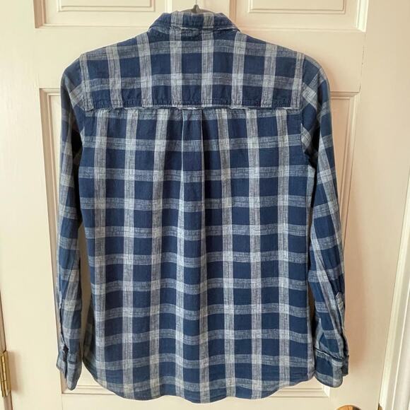 J.Crew Womens Boy Style Button Up Size 2 - Picture 7 of 7